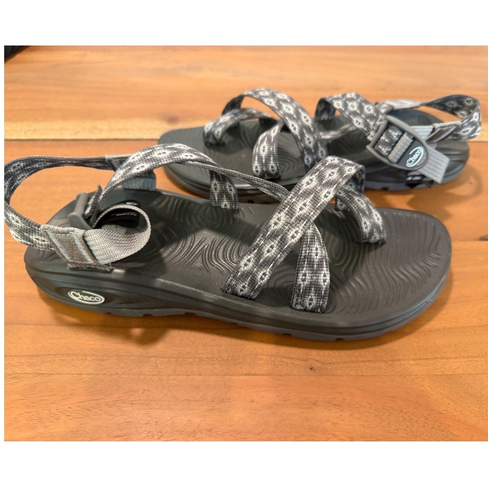 Chaco Z Cloud 2 Women's Sandals Grey Geometric Strappy Toe Loop NEW Size 10